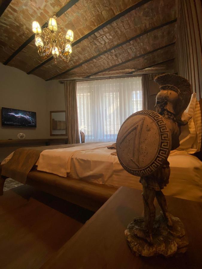 Alma Port Suites Istanbul Bagian luar foto