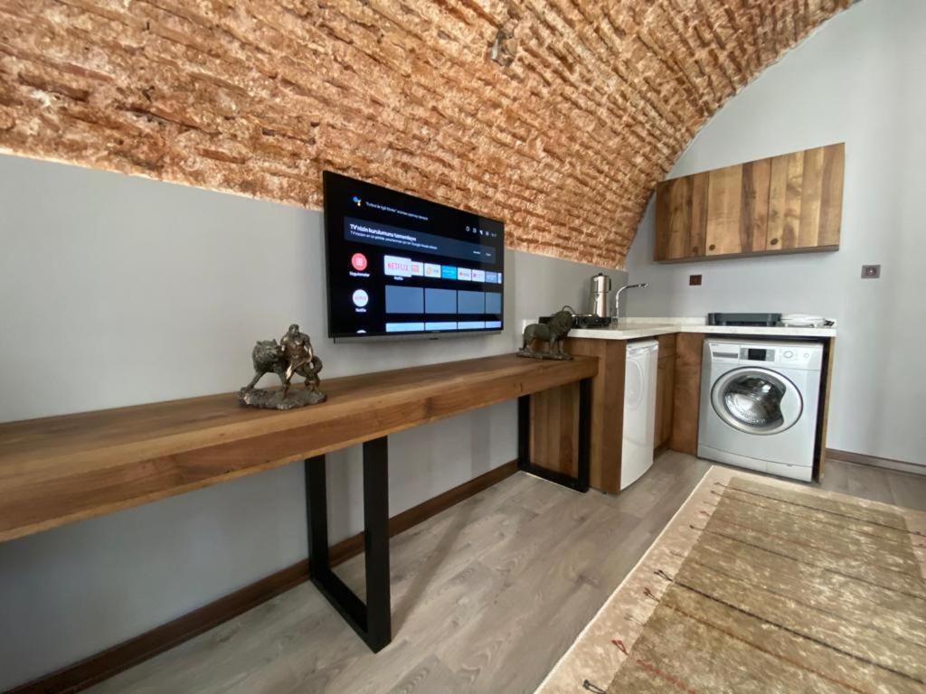 Alma Port Suites Istanbul Bagian luar foto